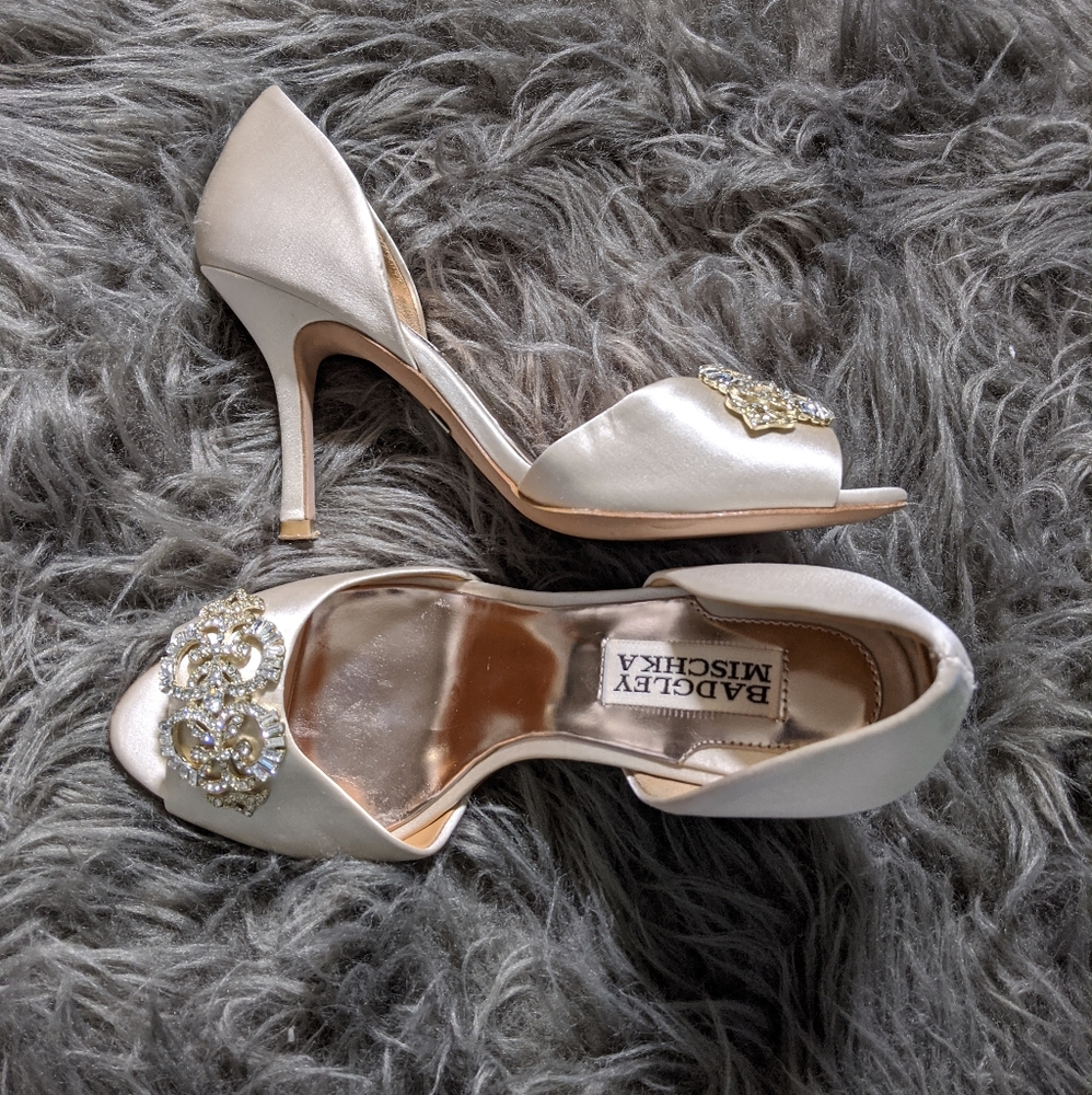 Badgley Mischka Salsa D'orsay Satin Peep Toe Pump